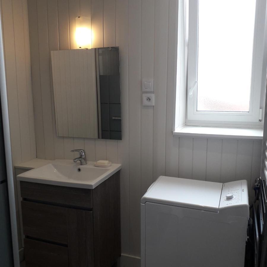Appartement Paisible - Coeur De Ville Le Creusot Esterno foto