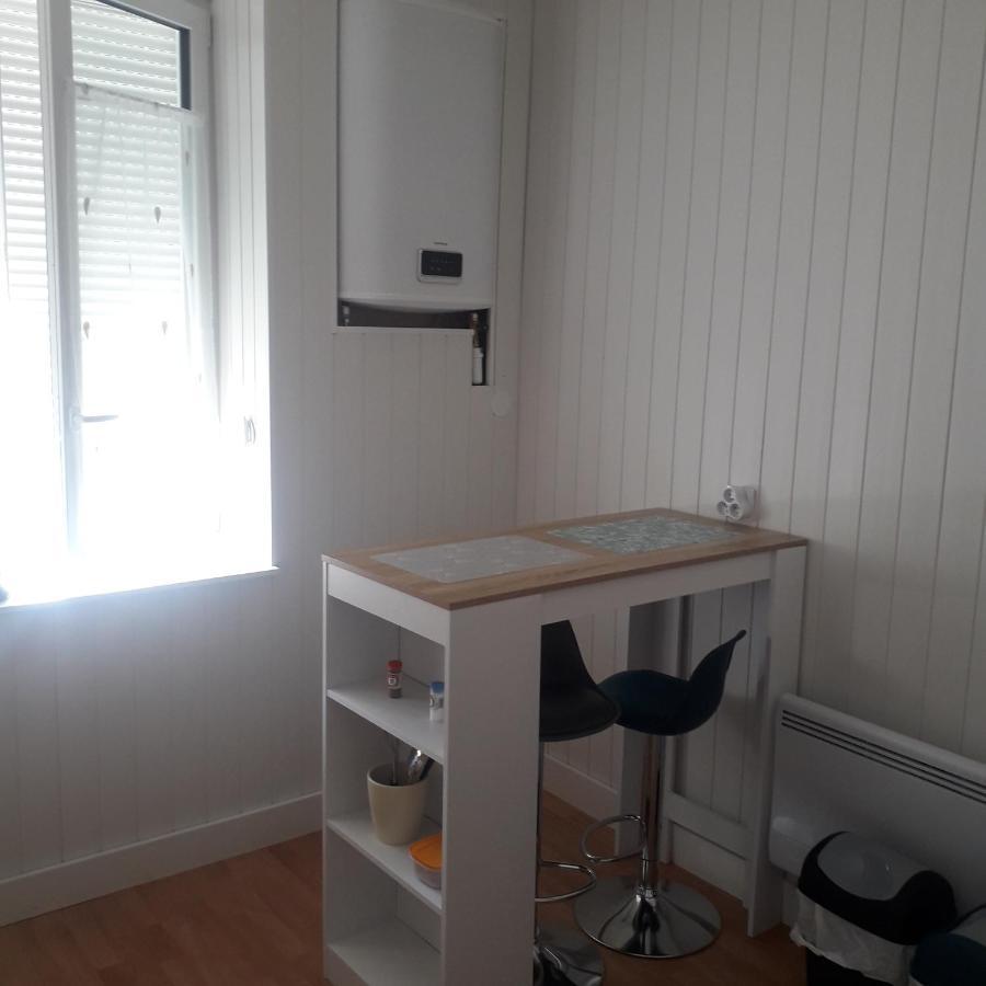 Appartement Paisible - Coeur De Ville Le Creusot Esterno foto